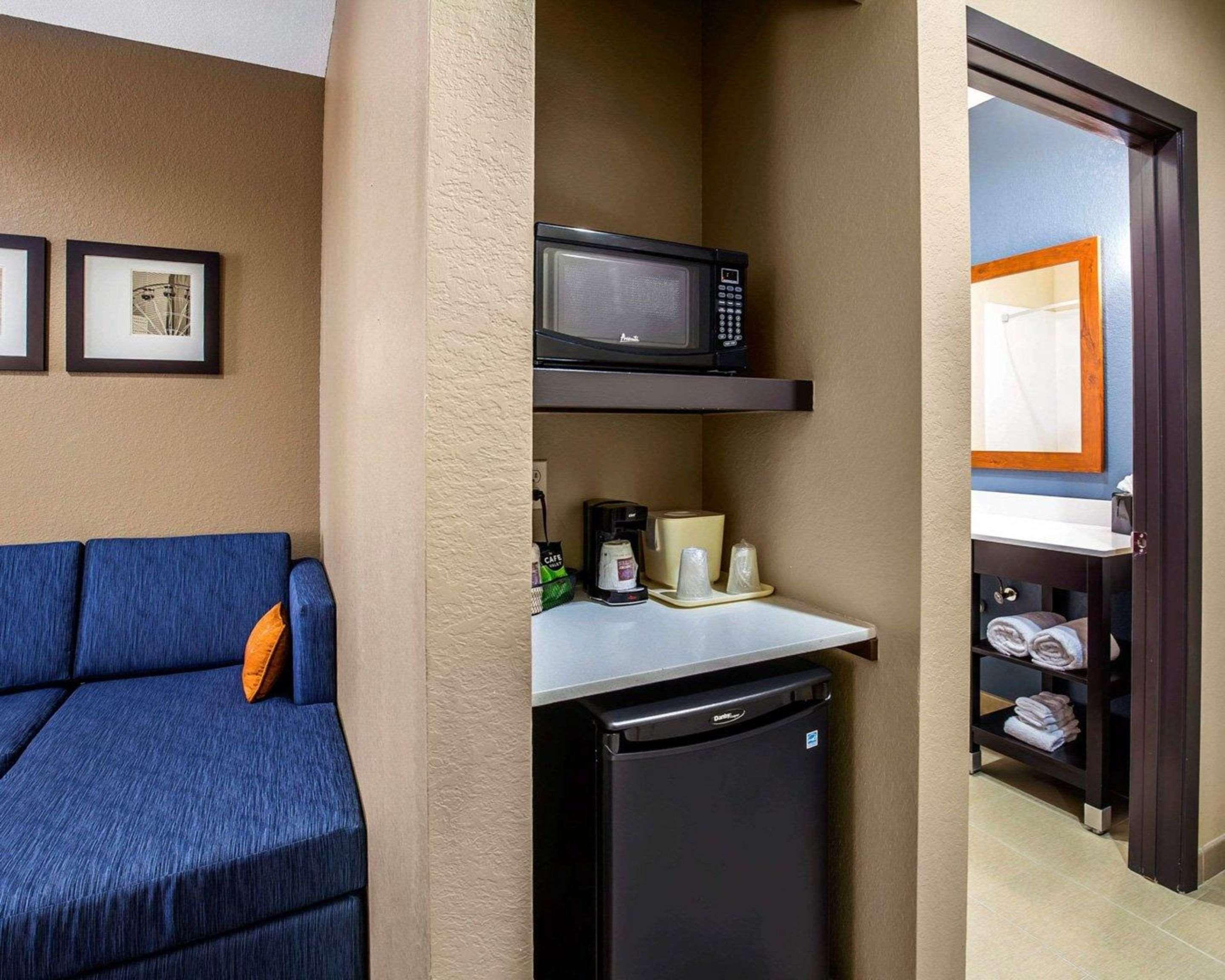 Comfort Suites Northwest - Cy - Fair Houston Exterior photo